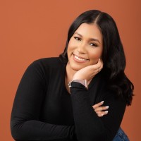 MINIÑO Employee Jinna Duvernay's profile photo