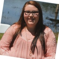 Walgreens Employee Laura Singleton's profile photo