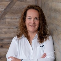 Raytheon Technologies Employee Traci Memmott's profile photo