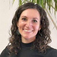 Kari Lindsay Email