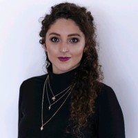 Claudia Paredes Ballesteros Email