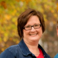 Macon Bank & Trust Employee Regina West's profile photo
