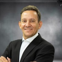 Célio Garcia de Oliveira Email