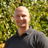 Kai Lüders Email