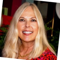 Julie Anderson Email & Phone Number