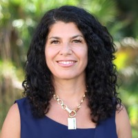 Enzymedica Employee Yasmyn MacCaroni's profile photo