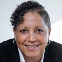 Nona Lee