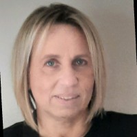 Michaela Pluschnig Email