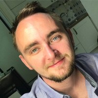 Oliver Petersen Email