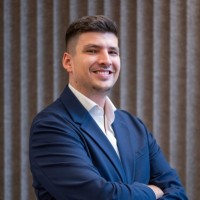 C2N Employee Max Hoog's profile photo