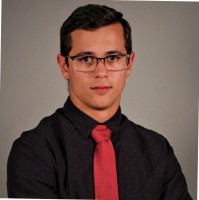 Travis Squires Email