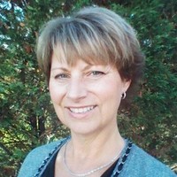 Haefele Flanagan Employee Julie Lomas's profile photo