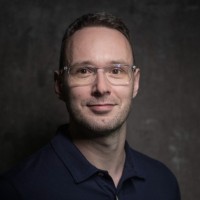 Martin Doušek Email
