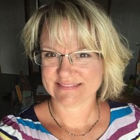 Debbie Kelly Email & Phone Number
