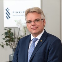 Bernhard Fink Email