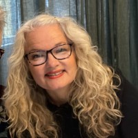 Amanda Henderson-Marks Email & Phone Number