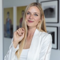 Julia O'Neill Email & Phone Number