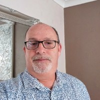 Robert Nienaber Email