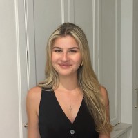 Better Homes and Gardens Real Estate Paracle Employee Carsyn Burns's profile photo