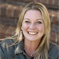 Jennifer Molloy Email & Phone Number