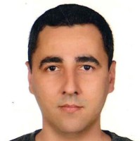Enis Yaraşıklı Email