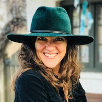 Split Employee Erin Sturga's profile photo