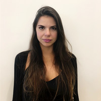 Wolfson Brands Employee Livia Oliveira's profile photo