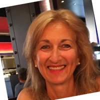 Paola Lanza Email & Phone Number