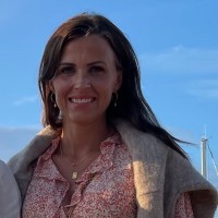 Desiree Persson Email