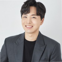 Soyong Shin Email & Phone Number
