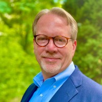 University of the People Employee Dan Kalmanson's profile photo