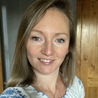 Sand Cherry Employee Valentyna Nagrath's profile photo