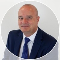 Stuart Savage Email