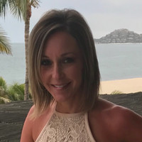 Live 2 B Healthy® Employee Debbie Czepa's profile photo