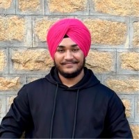 Cross Identity Employee Sarabjeet Singh's profile photo