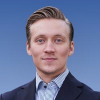 Simon Söderback Email