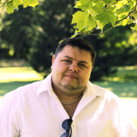 AVADirect Custom Computers Employee Denis Kiryanov's profile photo