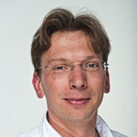 Andreas Ernst Email
