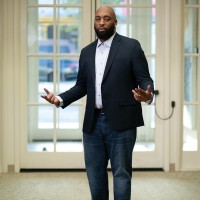 David J. Ables Email