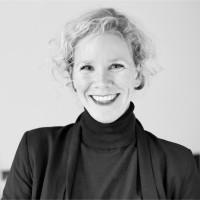 Carolin Meier Email