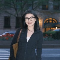 Carousel of Languages Employee Jia Li's profile photo