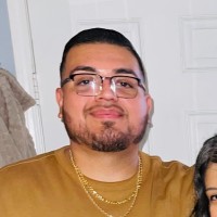 Noble Tile Supply Employee Robert Vargas's profile photo