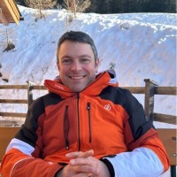 Kristof van Camp Email