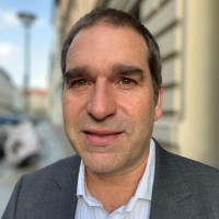 Daniel Schwarz Email