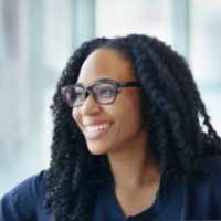 GLOBIZS Employee Elle Bennett's profile photo