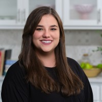 Ideal Homes & Neighborhoods Employee Samantha Mello's profile photo
