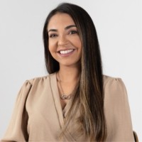 Thaís Inácio Email