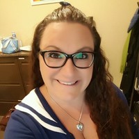 Elements Massage Employee Nicole Zoufaly's profile photo