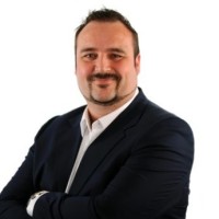 Eric van der Wal Email