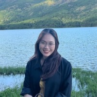 Nhi Nguyen Email